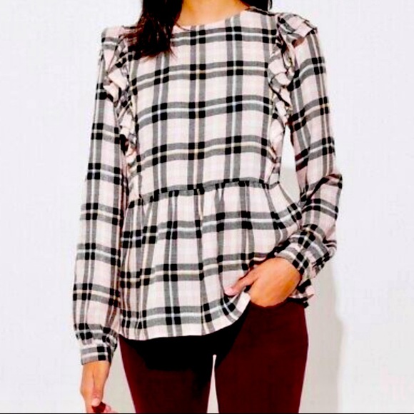 LOFT Tops - LOFT Pink plaid Ruffle top